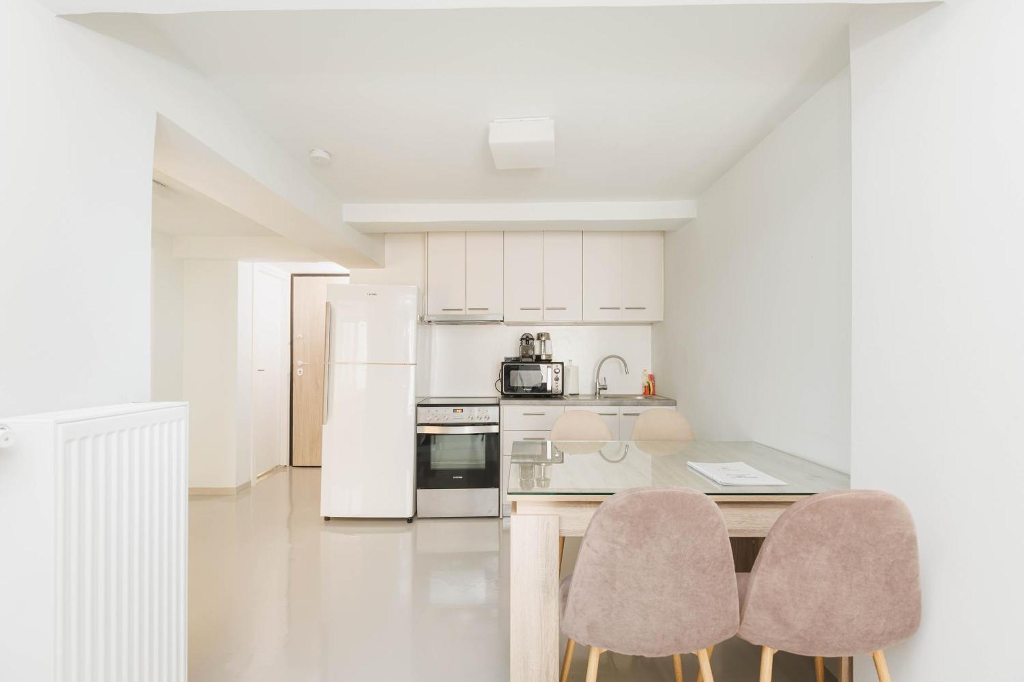 Beautiful Underground Nest With Prv Terrace Apartment Athens Exterior photo
